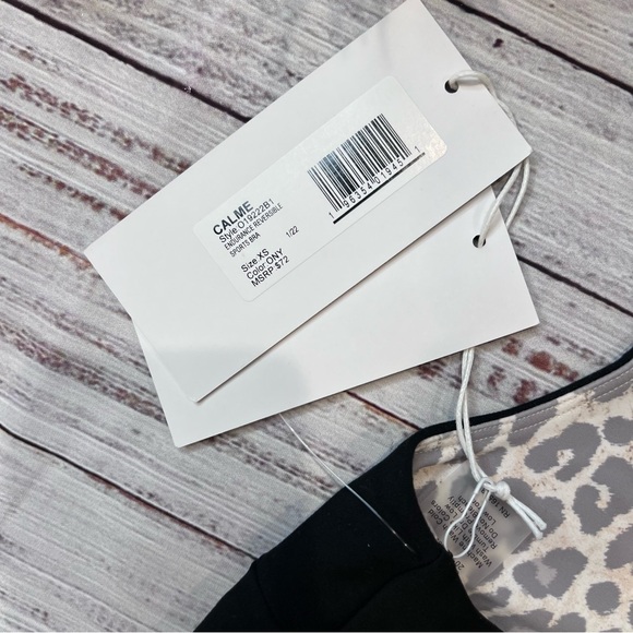 Johnny Was Calme Reversible Sports Yoga Bra - Picture 3 of 7